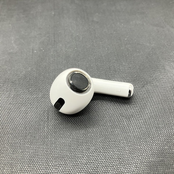 【中古】AirPods Pro （L側）【秋葉原】