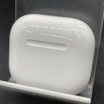 【中古】AirPods 4 MXP93J/A（アクティブノイズキャンセリング搭載）【日本橋】