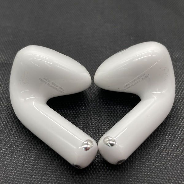 【中古】AirPods 4 MXP93J/A（アクティブノイズキャンセリング搭載）【日本橋】