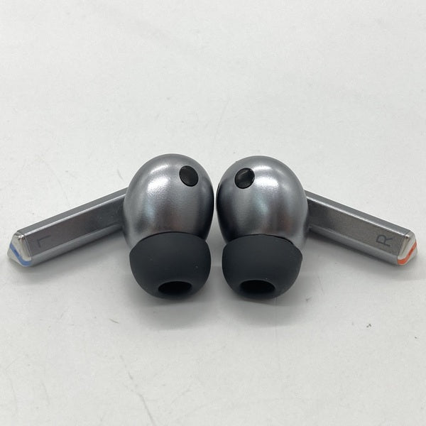 【中古】Galaxy Buds3 Pro シルバー 【SM-R630NZAAXJP】【秋葉原】