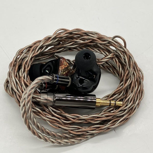 【中古】PERFORMER 8【日本橋】