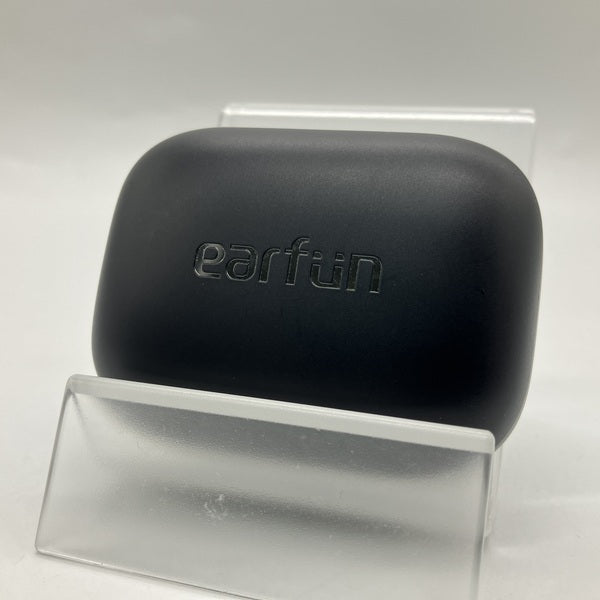【中古】Air Pro 4 - Black【秋葉原】