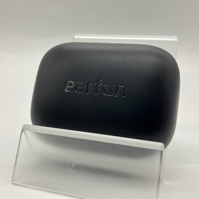 【中古】Air Pro 4 - Black【秋葉原】