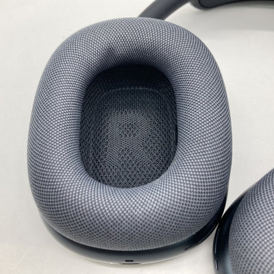 【中古】AirPods Max(USB-C) MWW43ZA/A ミッドナイト【秋葉原】