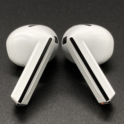 【中古】Galaxy Buds3 ホワイト 【SM-R530NZWAXJP】【秋葉原】