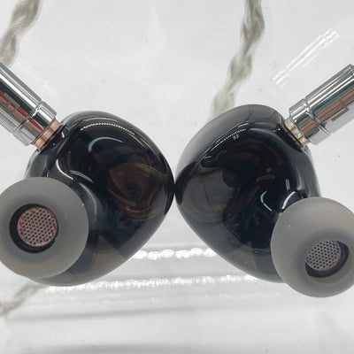 【中古】Relentless【日本橋】