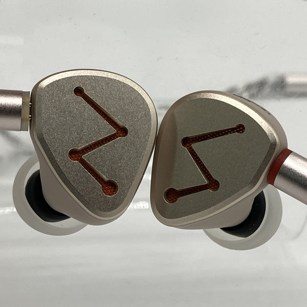 【中古】DZ4【秋葉原】