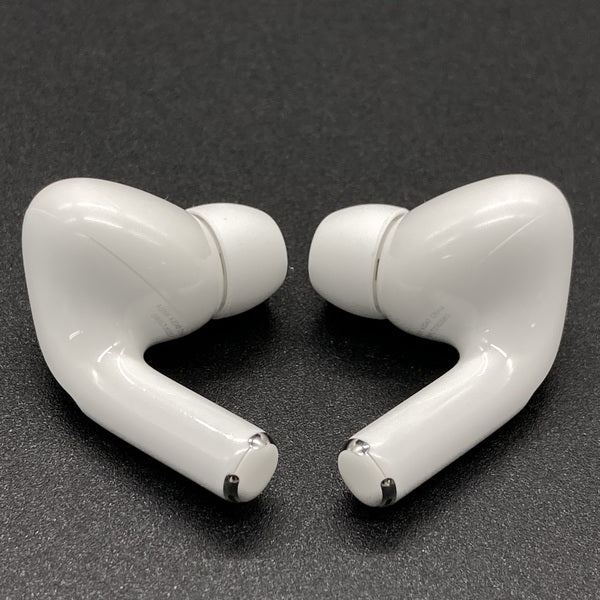 Apple 【中古】MagSafe充電ケース(USB-C)付きAirPods Pro(第2