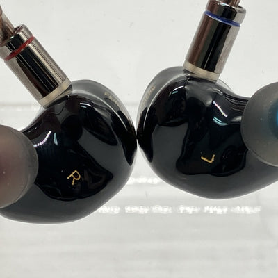 【中古】PERFORMER 8【日本橋】