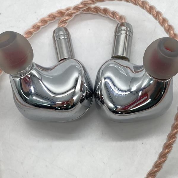 【中古】TRI-I3【日本橋】