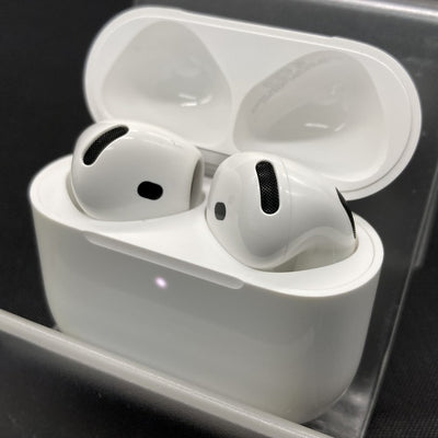 【中古】AirPods 4 MXP93J/A（アクティブノイズキャンセリング搭載）【日本橋】