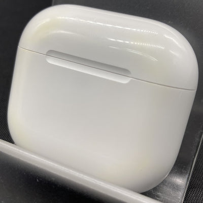 【中古】AirPods 4 MXP93J/A（アクティブノイズキャンセリング搭載）【日本橋】