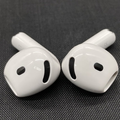 【中古】AirPods 4 MXP93J/A（アクティブノイズキャンセリング搭載）【日本橋】