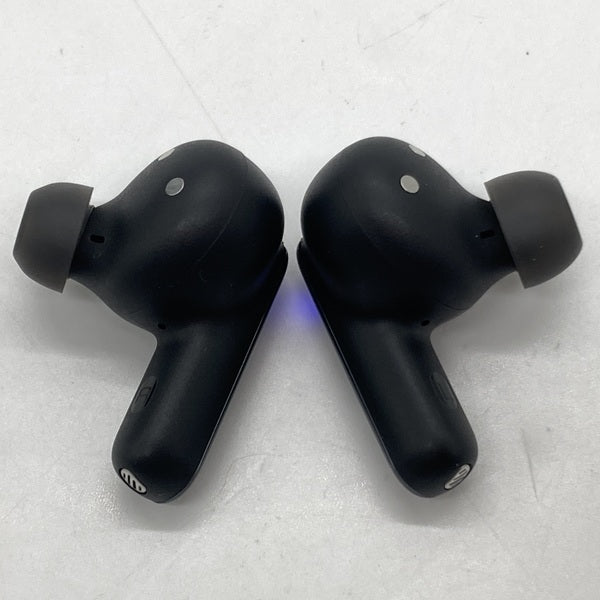 【中古】LIVE BEAM 3 ブラック【JBLLIVEBEAM3BLK】【秋葉原】