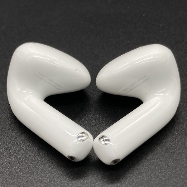 Apple 【中古】AirPods 4 MXP93J/A（アクティブノイズキャンセ
