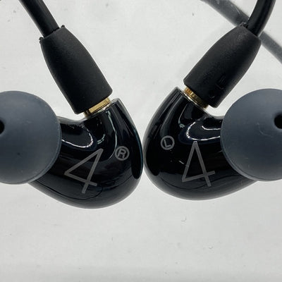 【中古】AONIC4 ブラック 【SE42HYBK+UNI-A】【秋葉原】