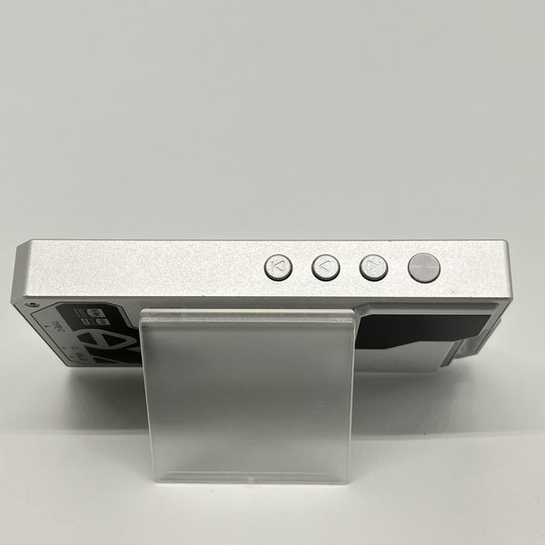 【中古】R4 - Silver【秋葉原】