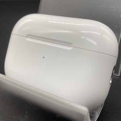 【中古】MagSafe充電ケース(USB-C)付きAirPods Pro(第2世代) MTJV3JA【名古屋】