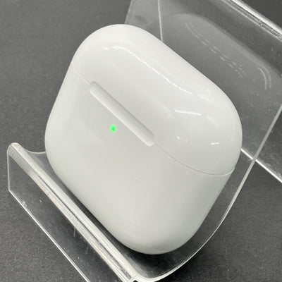 【中古】AirPods 4 MXP93J/A（アクティブノイズキャンセリング搭載）【秋葉原】