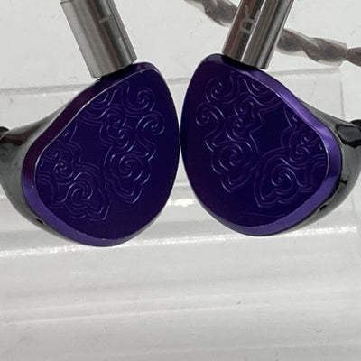 【中古】ZeTian Wu【秋葉原】