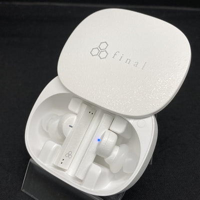 【中古】ZE8000 ホワイト 【FI-ZE8DPLTW-WHITE】【秋葉原】