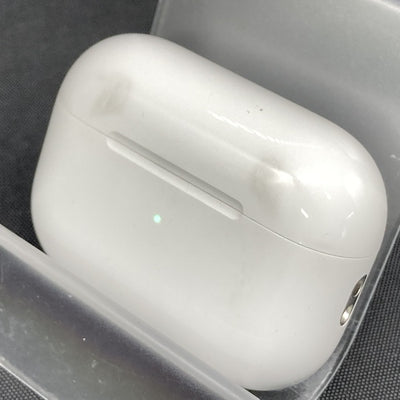 【中古】MagSafe充電ケース(USB-C)付きAirPods Pro(第2世代) MTJV3JA【秋葉原】