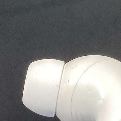 【中古】MagSafe充電ケース(USB-C)付きAirPods Pro(第2世代) MTJV3JA【秋葉原】