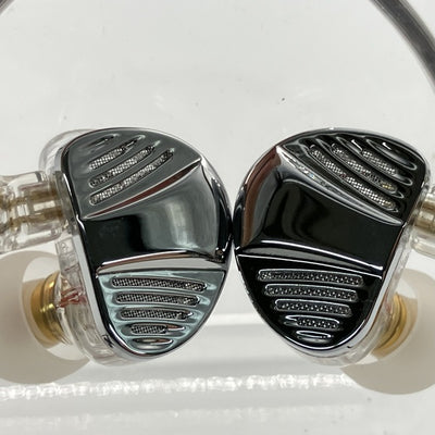 【中古】TRN V10 Pro【日本橋】