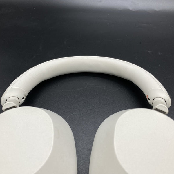 【中古】WH-1000XM5 SM プラチナシルバー【秋葉原】