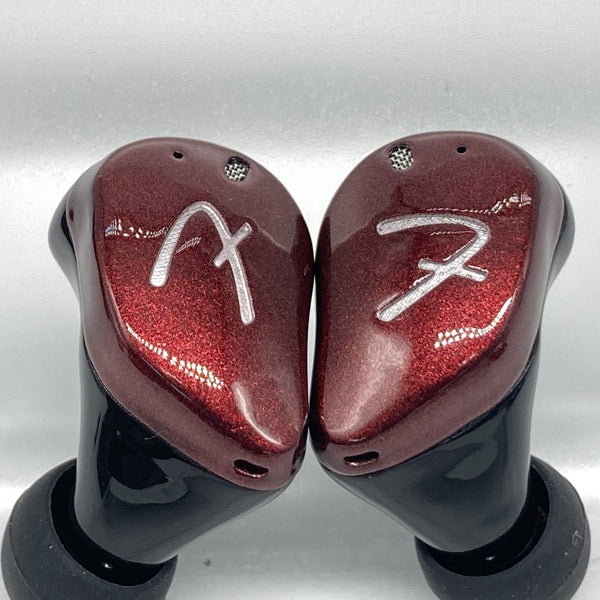 【中古】TOUR RED【日本橋】