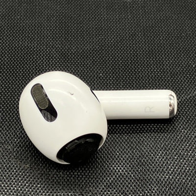【中古】AirPods Pro （R側）【秋葉原】