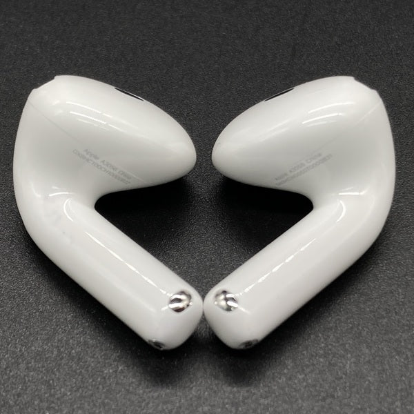【中古】AirPods 4 MXP93J/A（アクティブノイズキャンセリング搭載）【秋葉原】