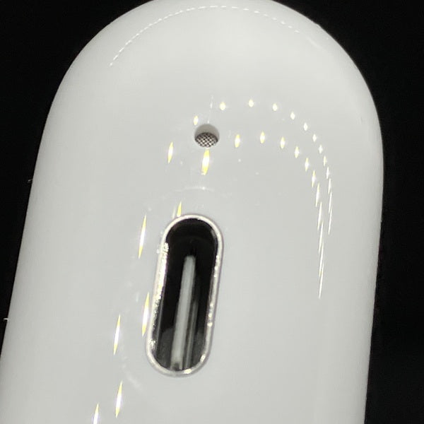 【中古】AirPods 4 MXP93J/A（アクティブノイズキャンセリング搭載）【秋葉原】
