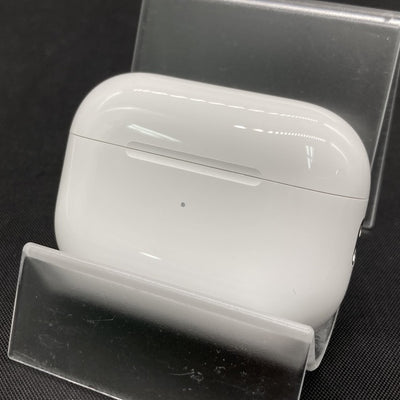 【中古】MagSafe充電ケース(USB-C)付きAirPods Pro(第2世代) MTJV3JA【秋葉原】
