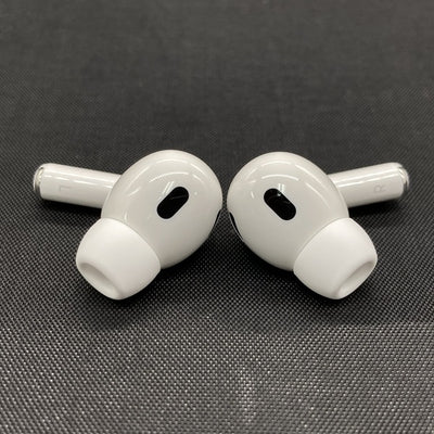 【中古】MagSafe充電ケース(USB-C)付きAirPods Pro(第2世代) MTJV3JA【秋葉原】