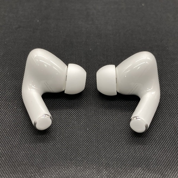 【中古】MagSafe充電ケース(USB-C)付きAirPods Pro(第2世代) MTJV3JA【秋葉原】