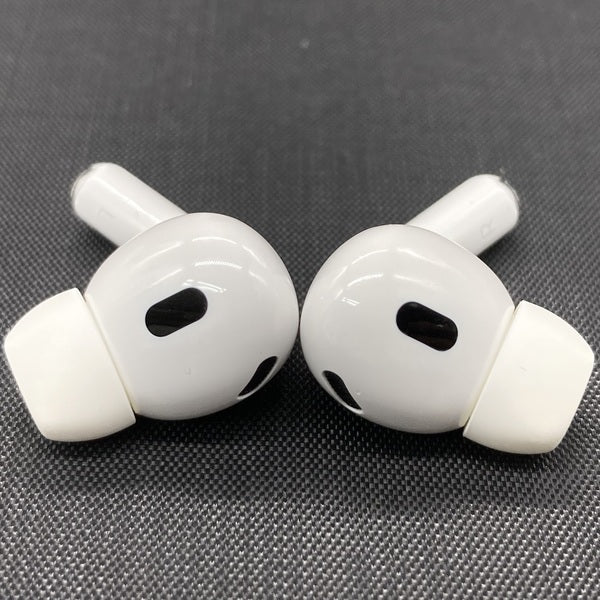 【中古】MagSafe充電ケース(USB-C)付きAirPods Pro(第2世代) MTJV3JA【日本橋】