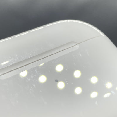 【中古】MagSafe充電ケース(USB-C)付きAirPods Pro(第2世代) MTJV3JA【日本橋】