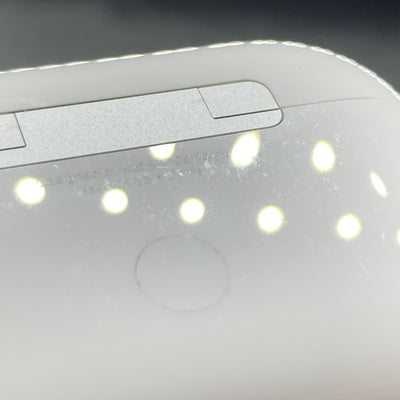 【中古】MagSafe充電ケース(USB-C)付きAirPods Pro(第2世代) MTJV3JA【日本橋】