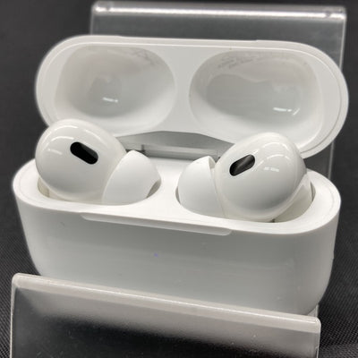 【中古】MagSafe充電ケース(USB-C)付きAirPods Pro(第2世代) MTJV3JA8（海外モデル）【日本橋】