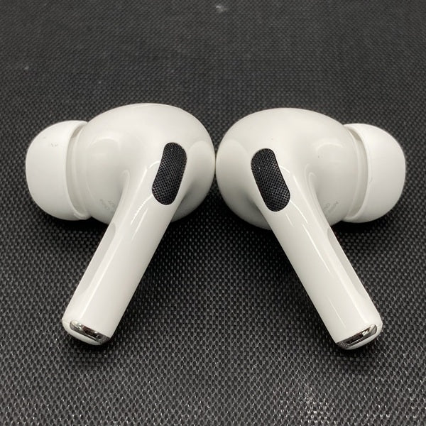 【中古】MagSafe充電ケース(USB-C)付きAirPods Pro(第2世代) MTJV3JA【秋葉原】