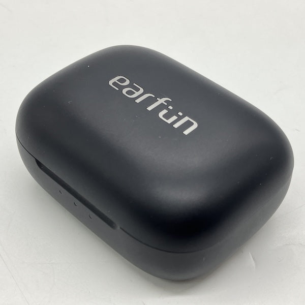 【中古】Air Pro 4 - Black【日本橋】