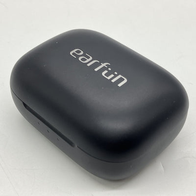 【中古】Air Pro 4 - Black【日本橋】