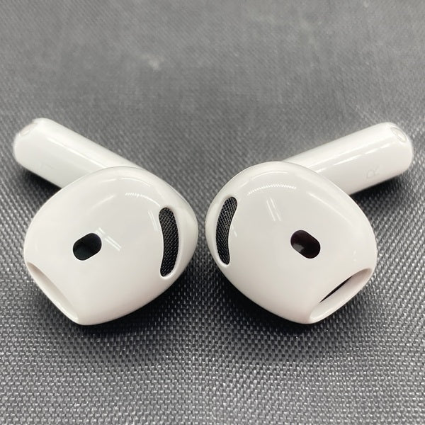 【中古】AirPods 4 MXP63J/A【秋葉原】