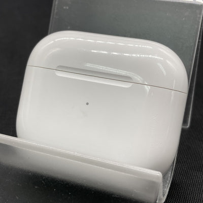 【中古】AirPods Lightning 充電ケース (第3世代)【仙台】