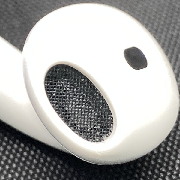【中古】AirPods 4 MXP63J/A【秋葉原】