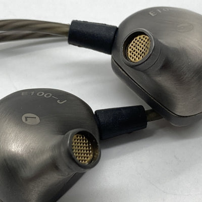 【中古】E100-J【秋葉原】