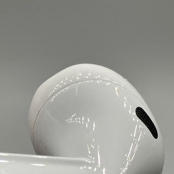【中古】Galaxy Buds3 ホワイト 【SM-R530NZWAXJP】【秋葉原】