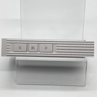 【中古】UA6 Silver【秋葉原】