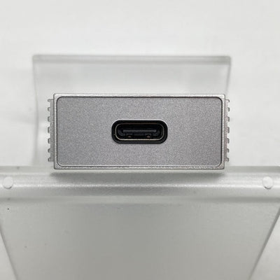 【中古】UA6 Silver【秋葉原】